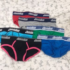6 pairs Aussiebum mens briefs (Medium)